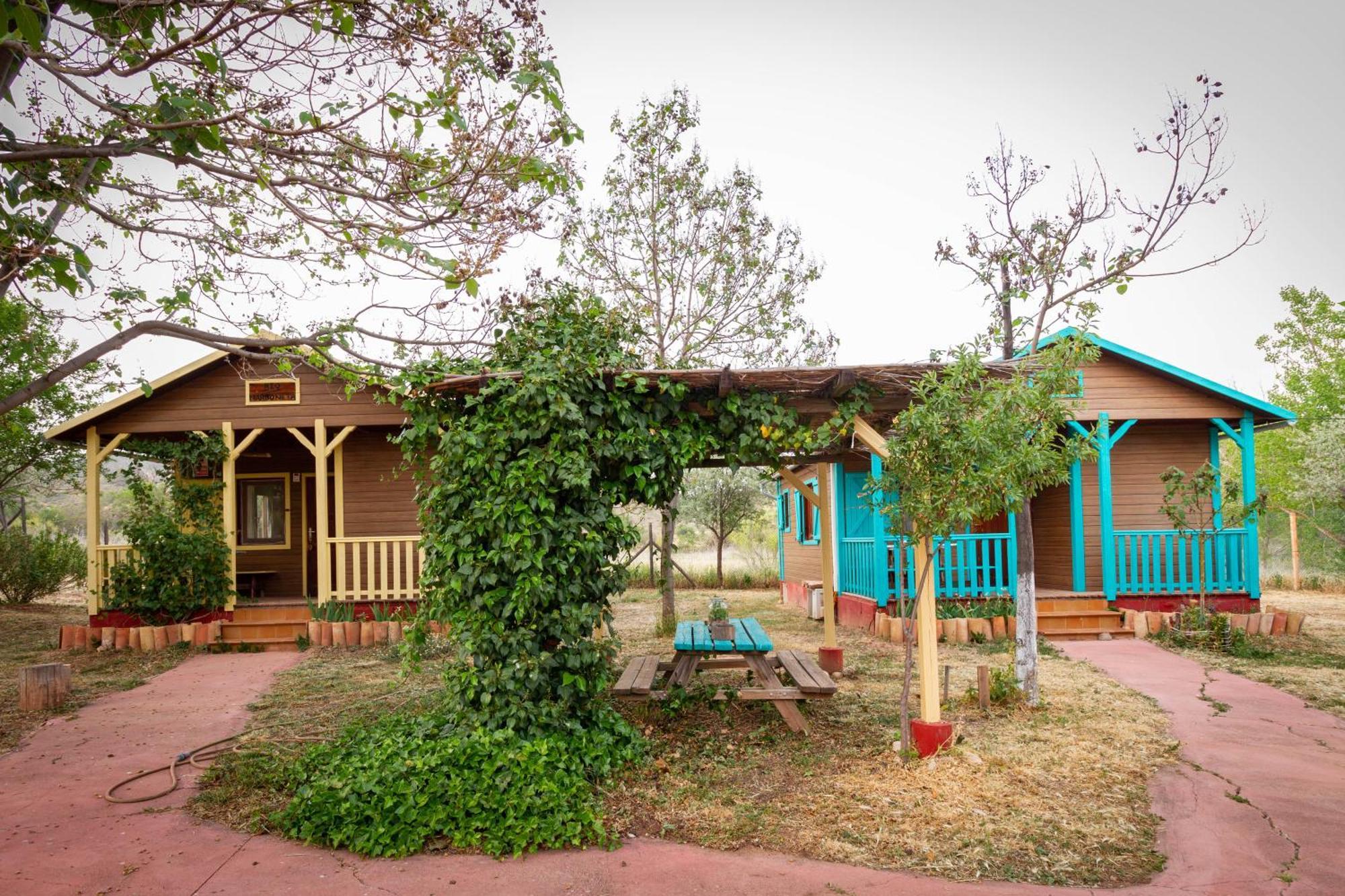 Las Casas De La Vega Enguidanos Ngoại thất bức ảnh