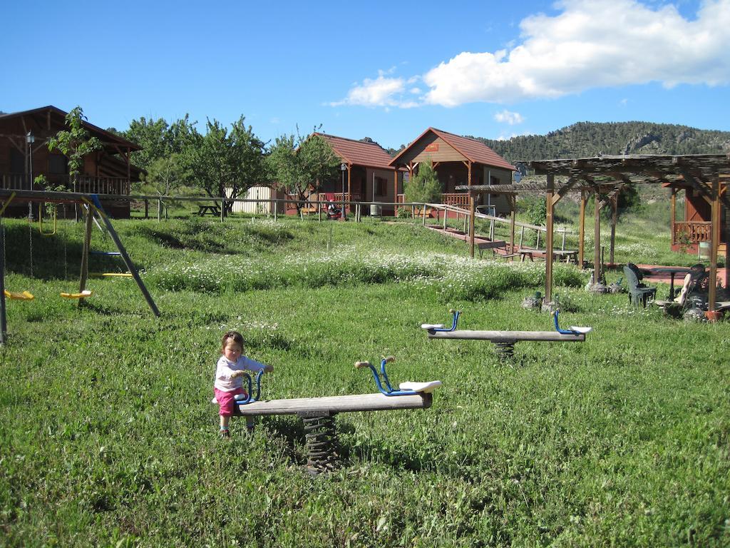 Las Casas De La Vega Enguidanos Ngoại thất bức ảnh